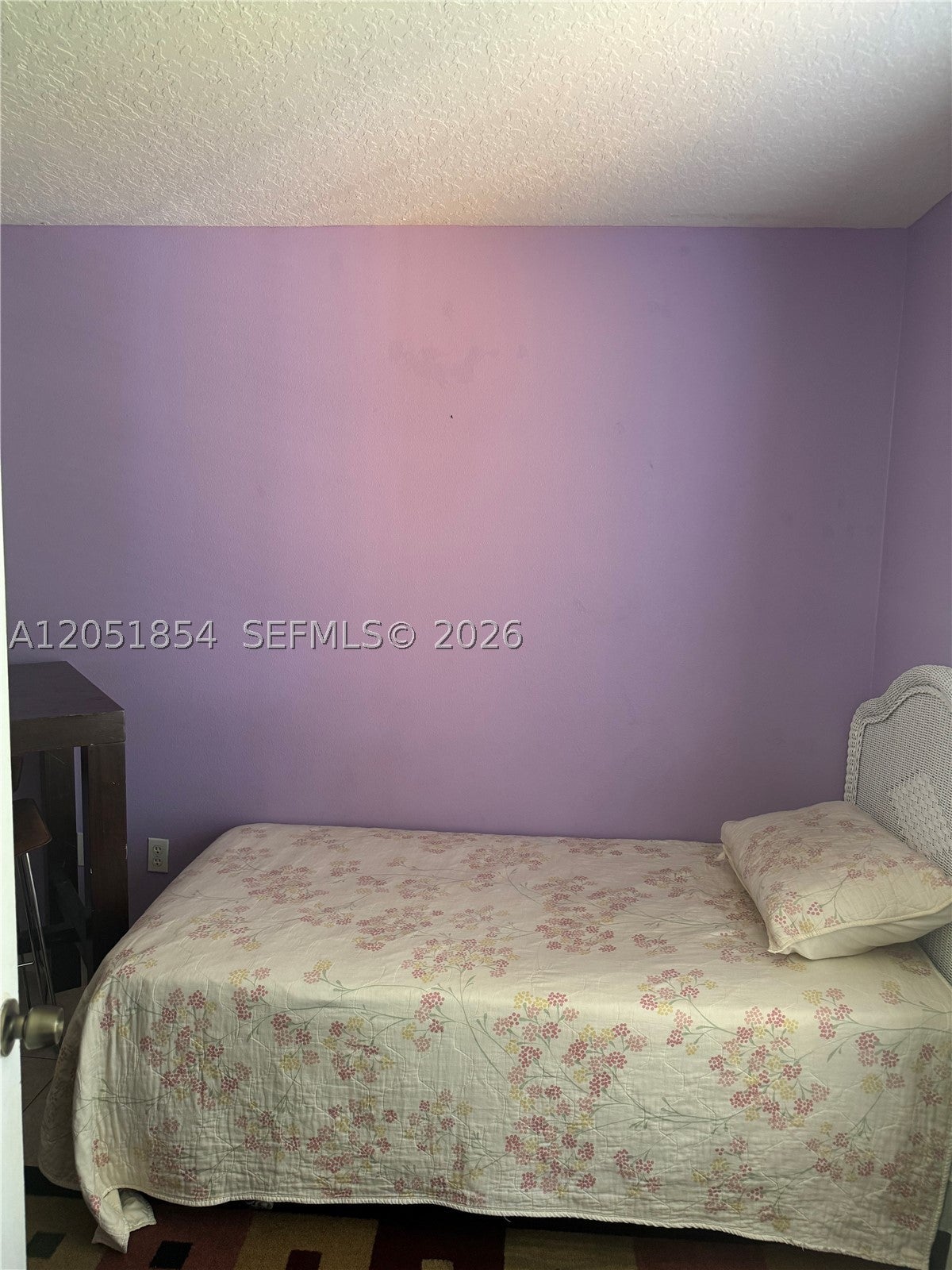402 SE Crosspoint Dr