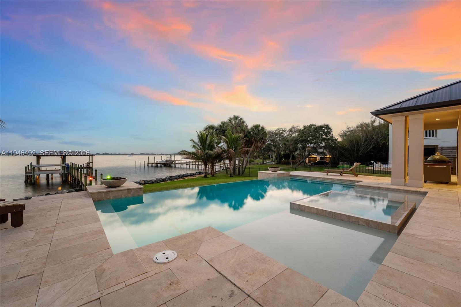 Indian River Plantation Es - Residential