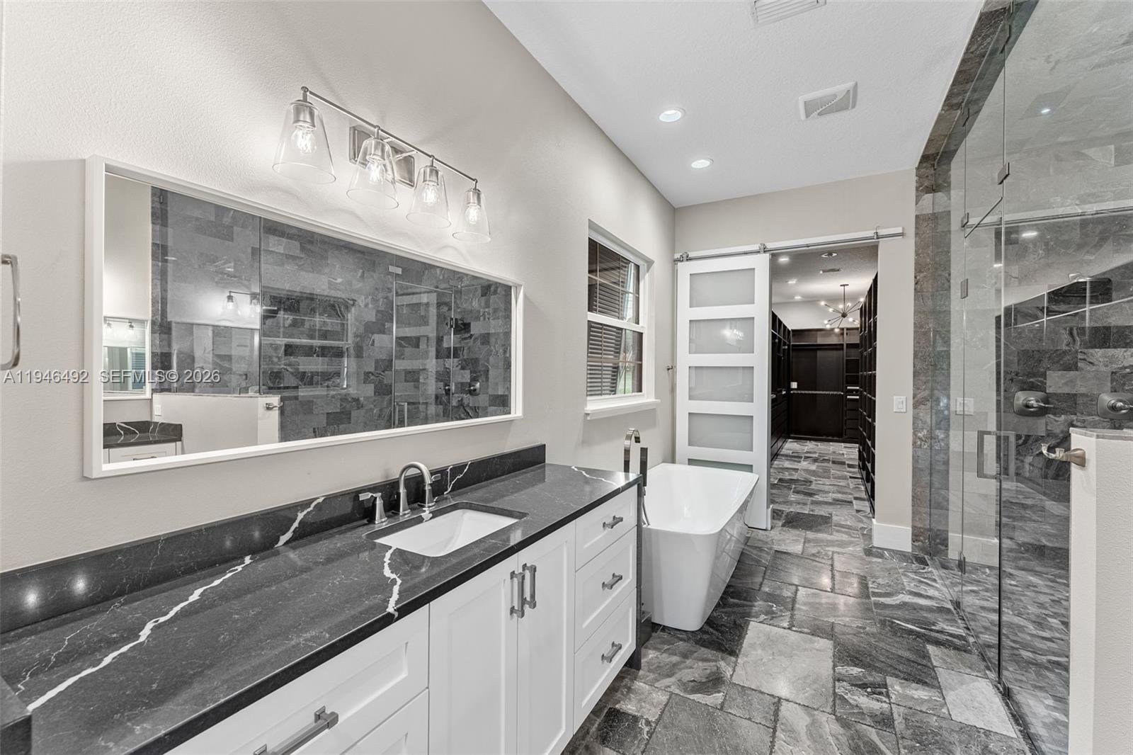 Indian River Plantation Es - Residential