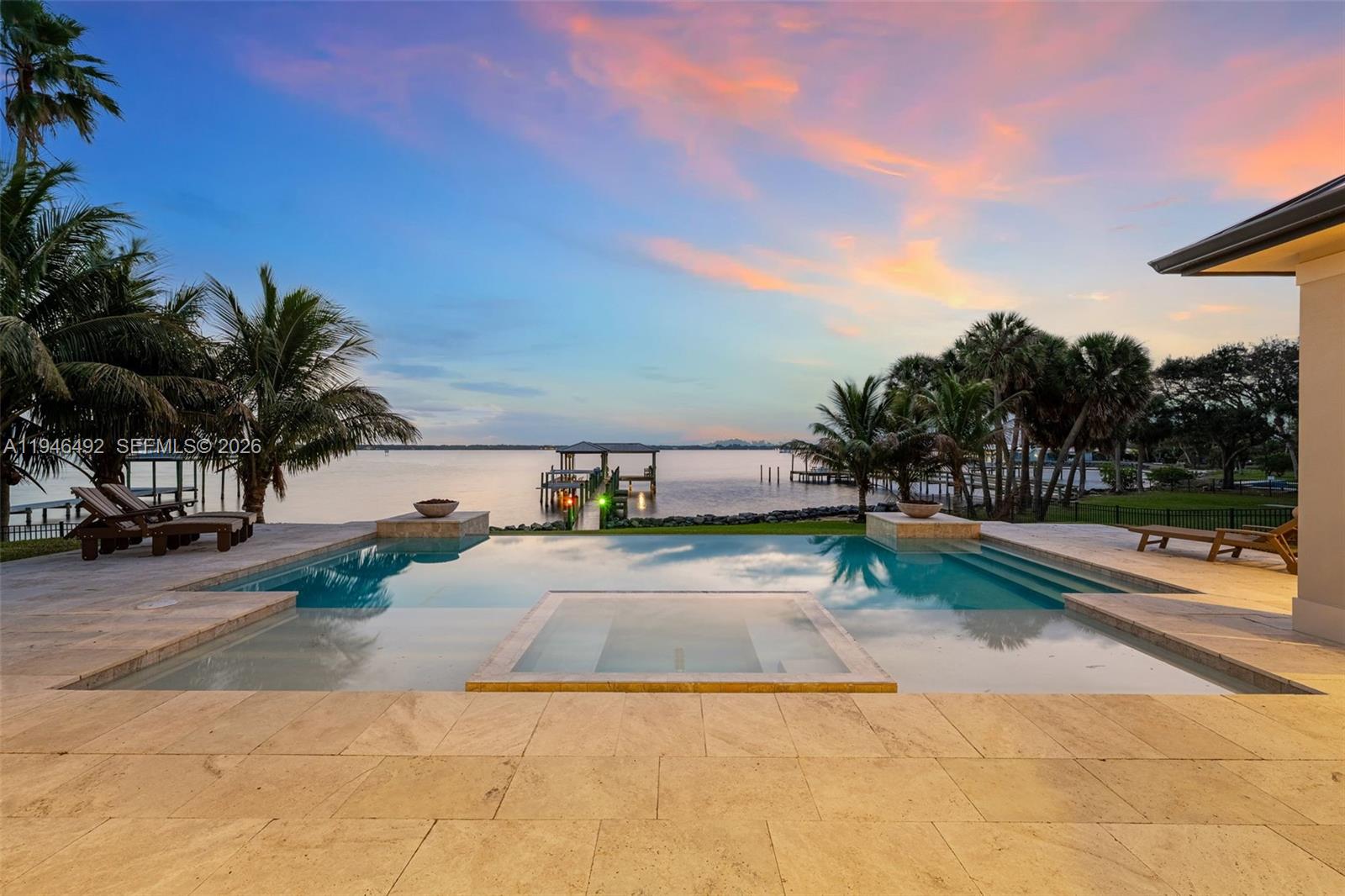 Indian River Plantation Es - Residential