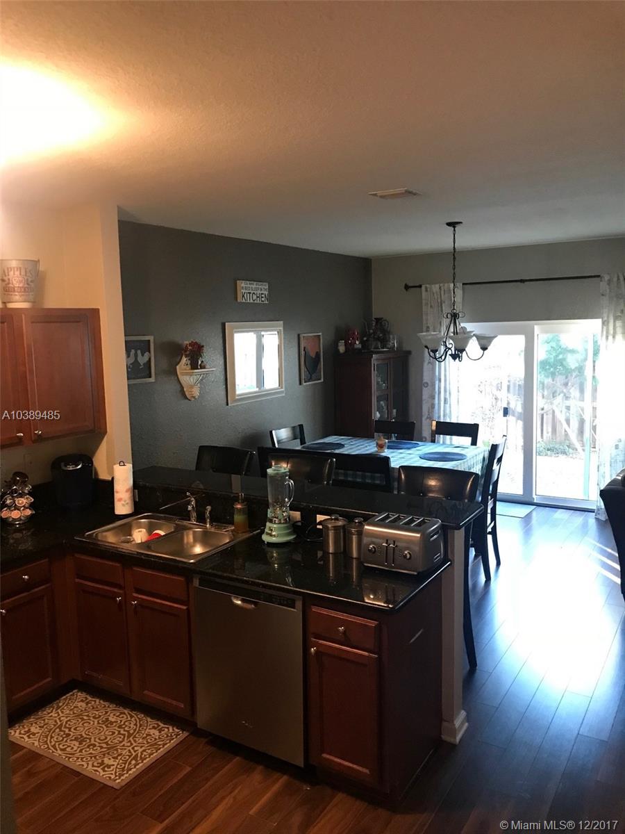 LAKES BY THE BAY GEE - Residential