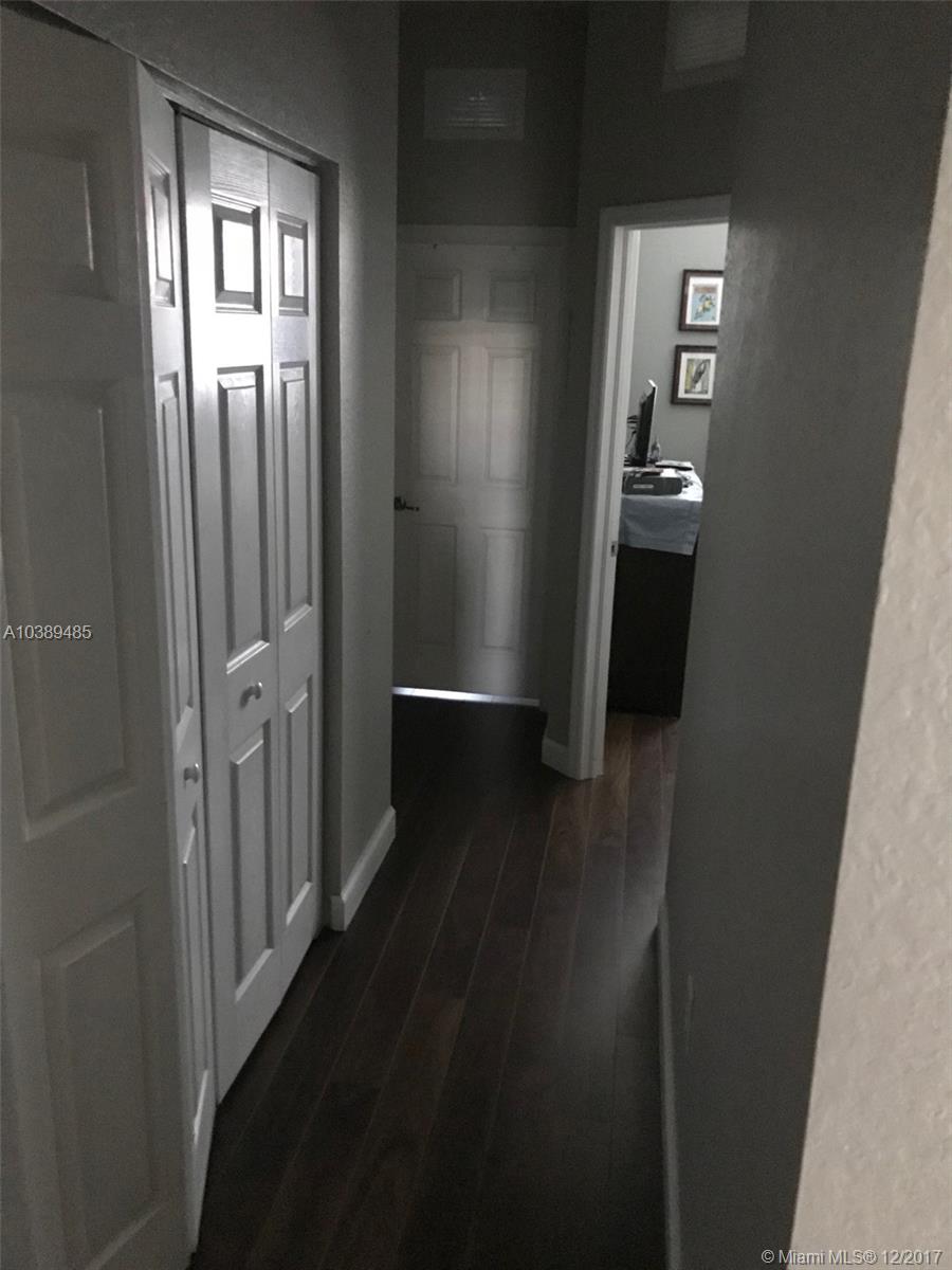 LAKES BY THE BAY GEE - Residential