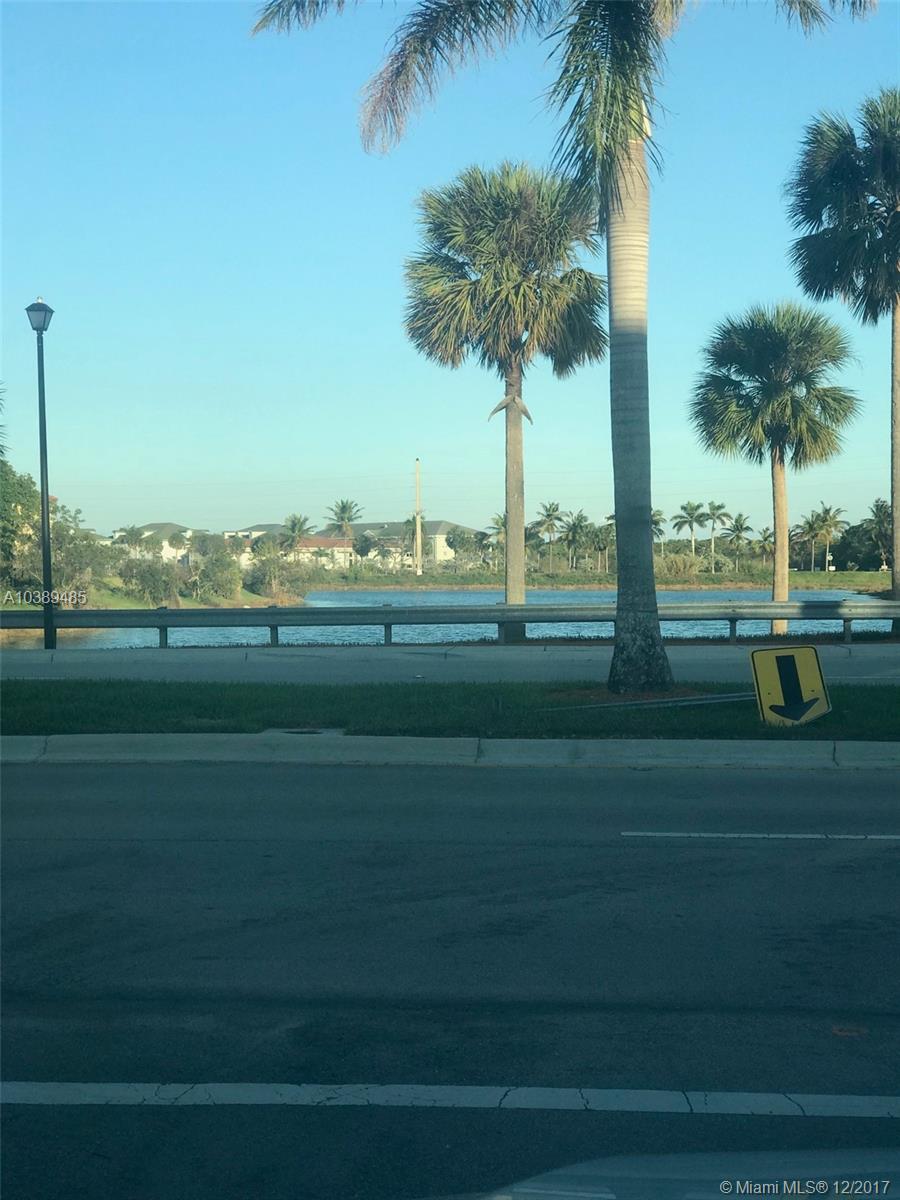 LAKES BY THE BAY GEE - Residential