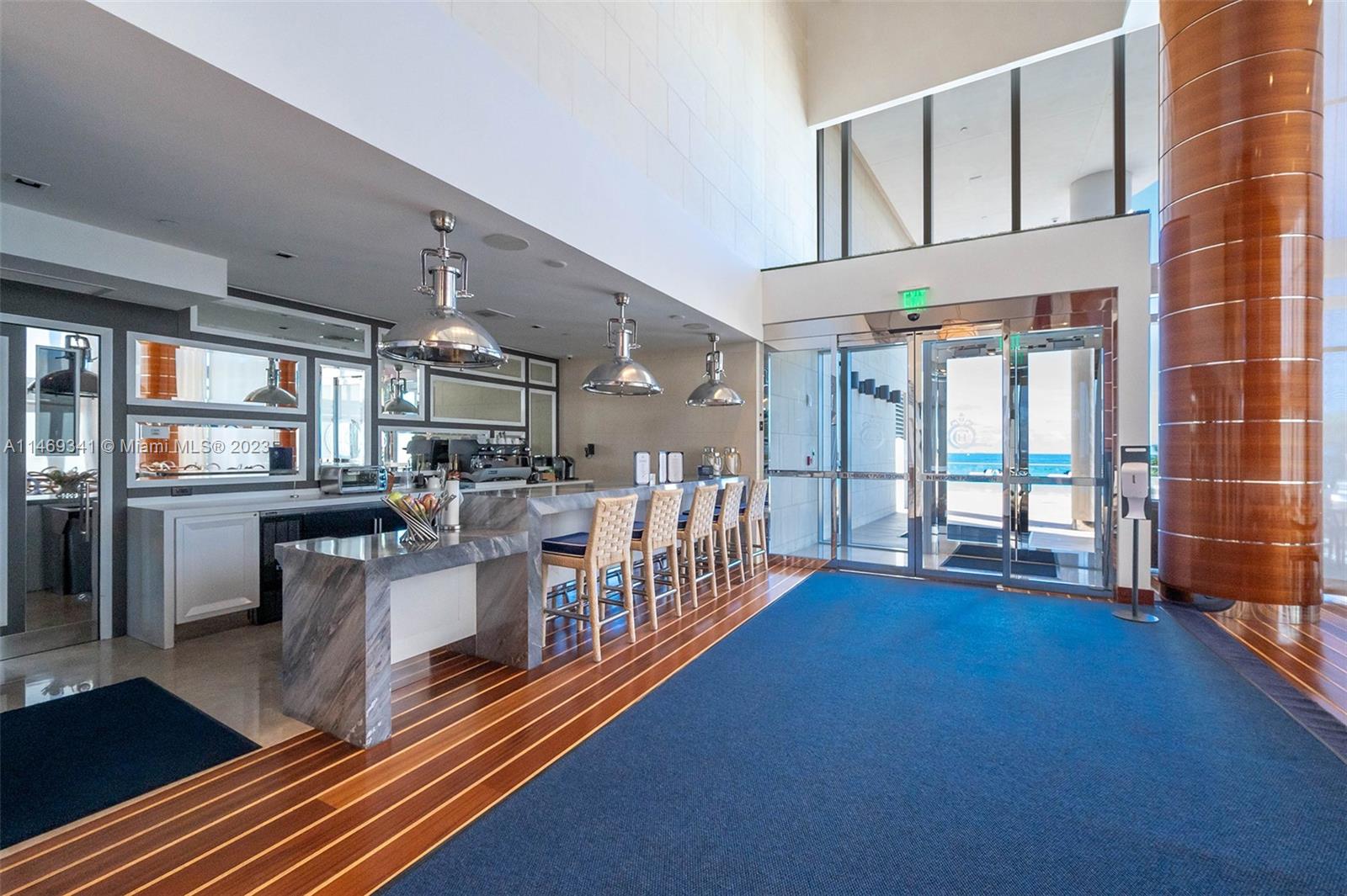 CHATEAU BEACH CONDO - Land