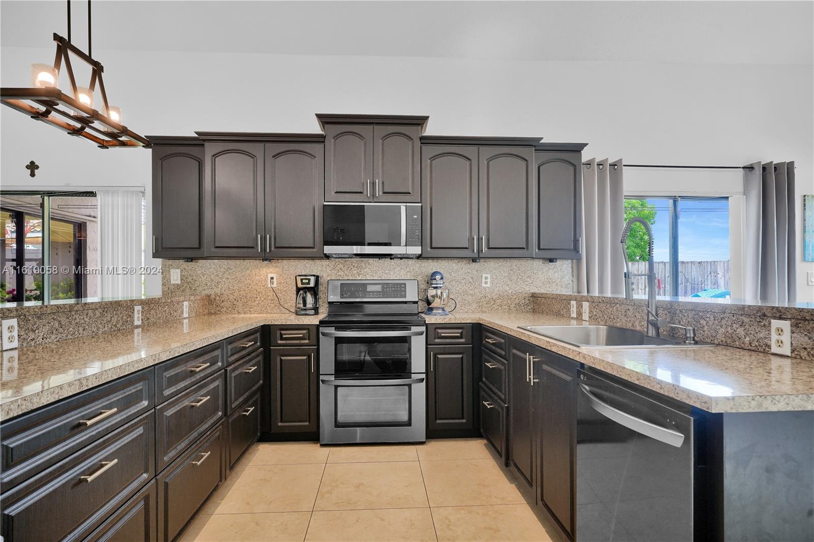 WATERFORD AT IVANHOE - Residential
