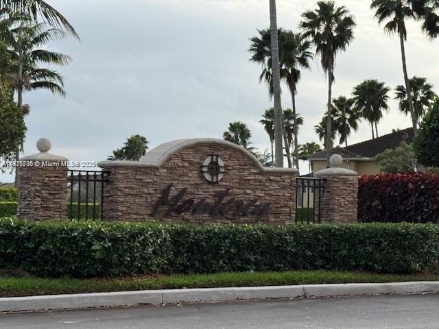 Rental Property at 1005 Ne 34th Ave 102, Homestead, Miami-Dade County, Florida - Bedrooms: 2 
Bathrooms: 2  - $1,850 MO.