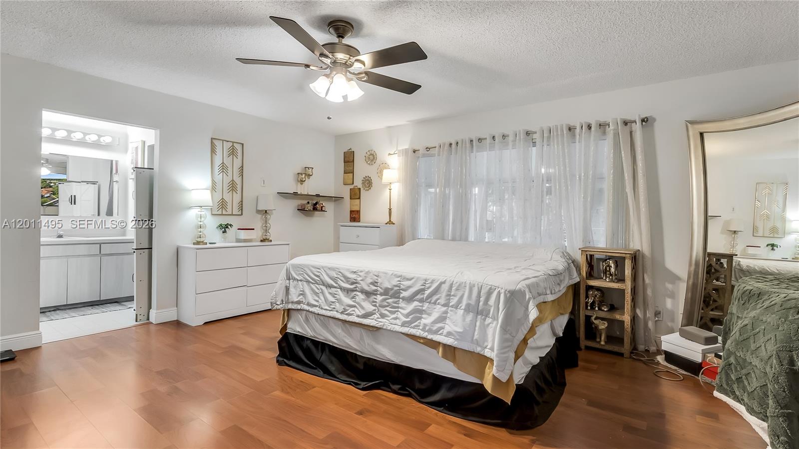 PASADENA LAKES SOUTH - Residential