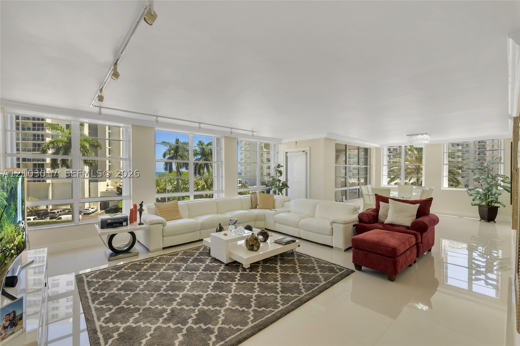 5660 Collins Ave 4B