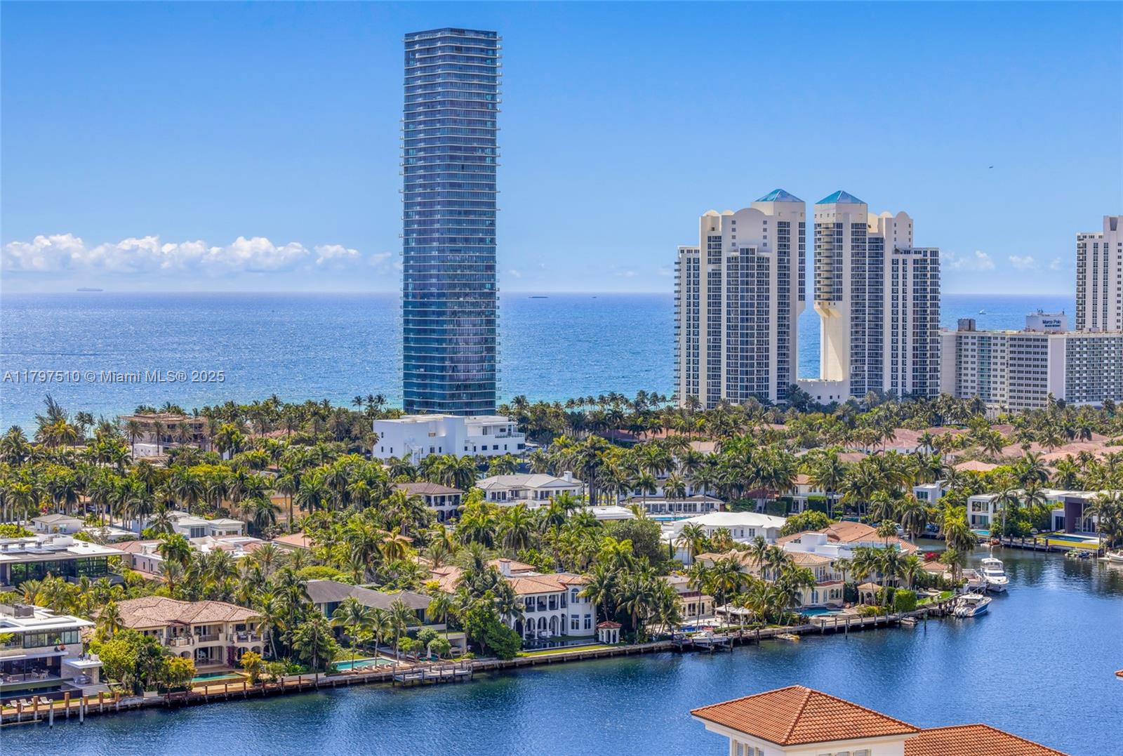 TOWERS OF PORTO VITA-SOUT - Residential