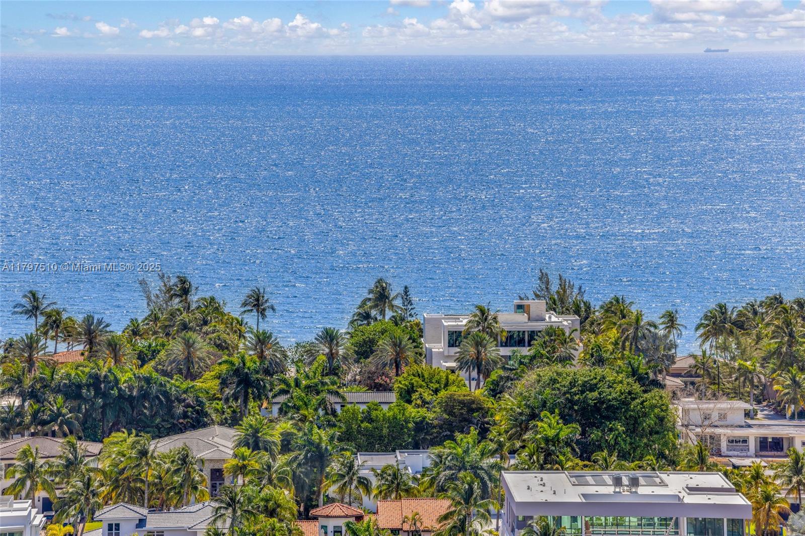 TOWERS OF PORTO VITA-SOUT - Residential