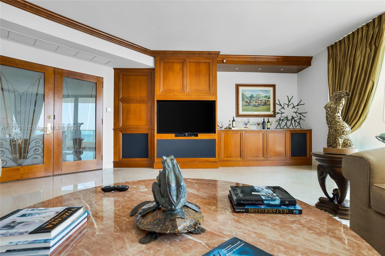 TOWERS OF PORTO VITA-SOUT - Residential