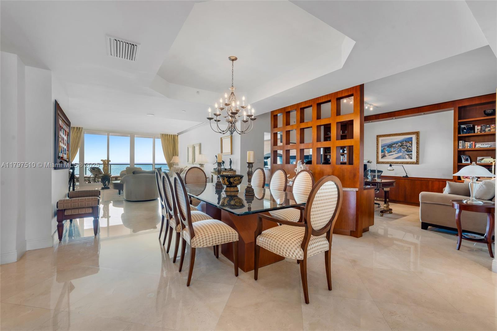 TOWERS OF PORTO VITA-SOUT - Residential