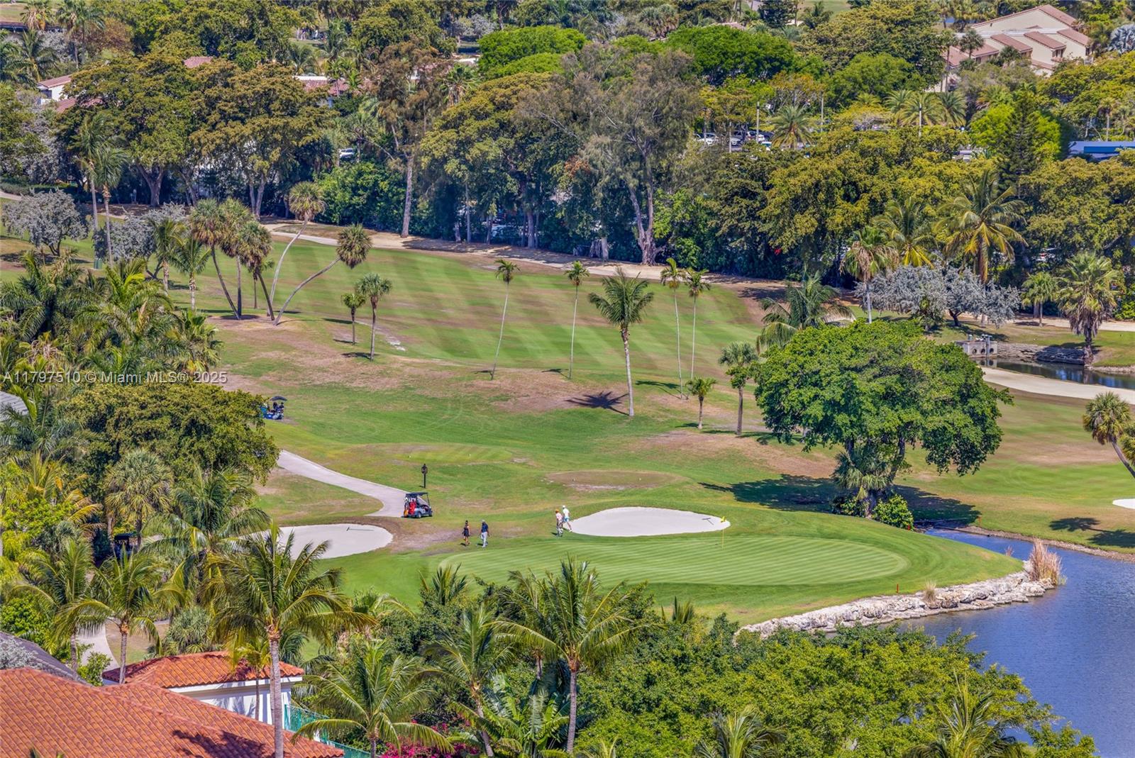 TOWERS OF PORTO VITA-SOUT - Residential