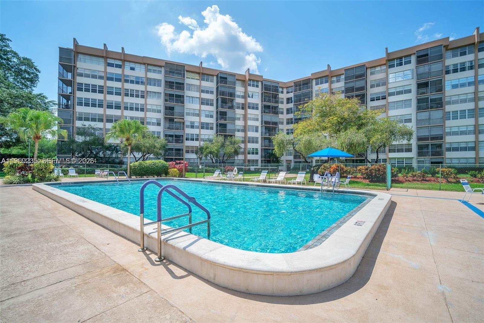 PARK PLACE CONDOMINIUM - Residential