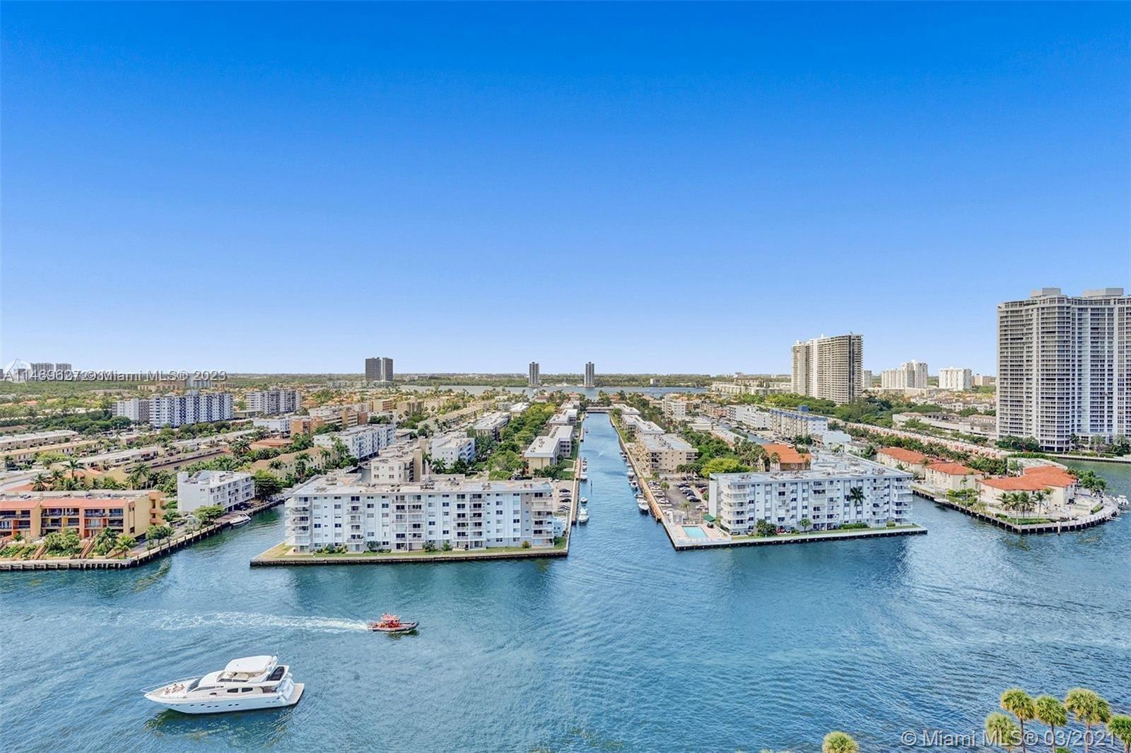 WINSTON TOWERS 700 CONDO - Residential