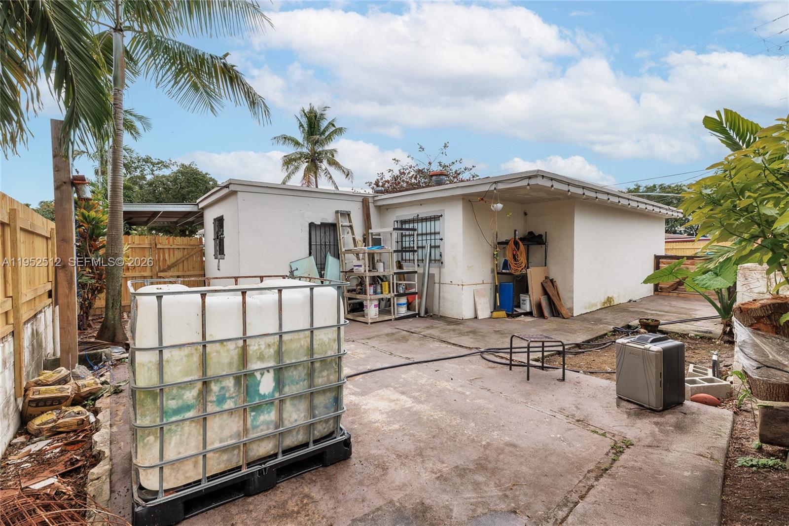 BISCAYNE GARDENS SEC F PT - Residential