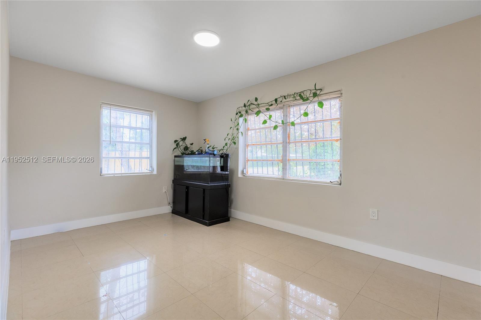 BISCAYNE GARDENS SEC F PT - Residential