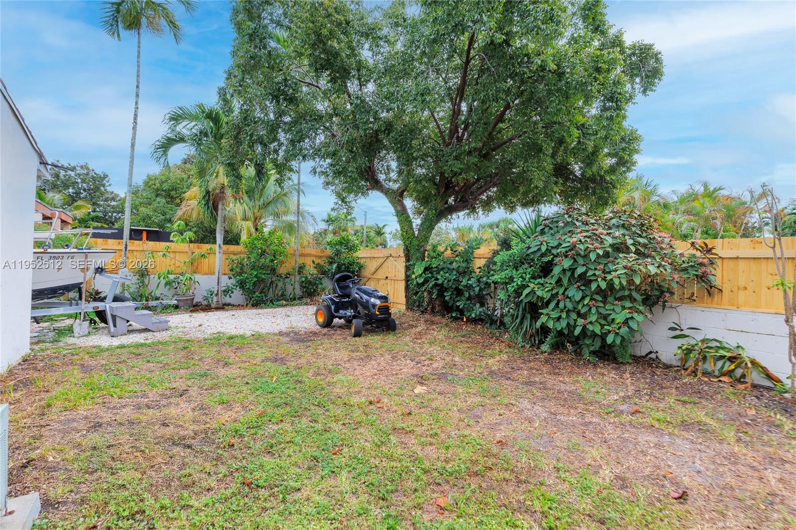 BISCAYNE GARDENS SEC F PT - Residential