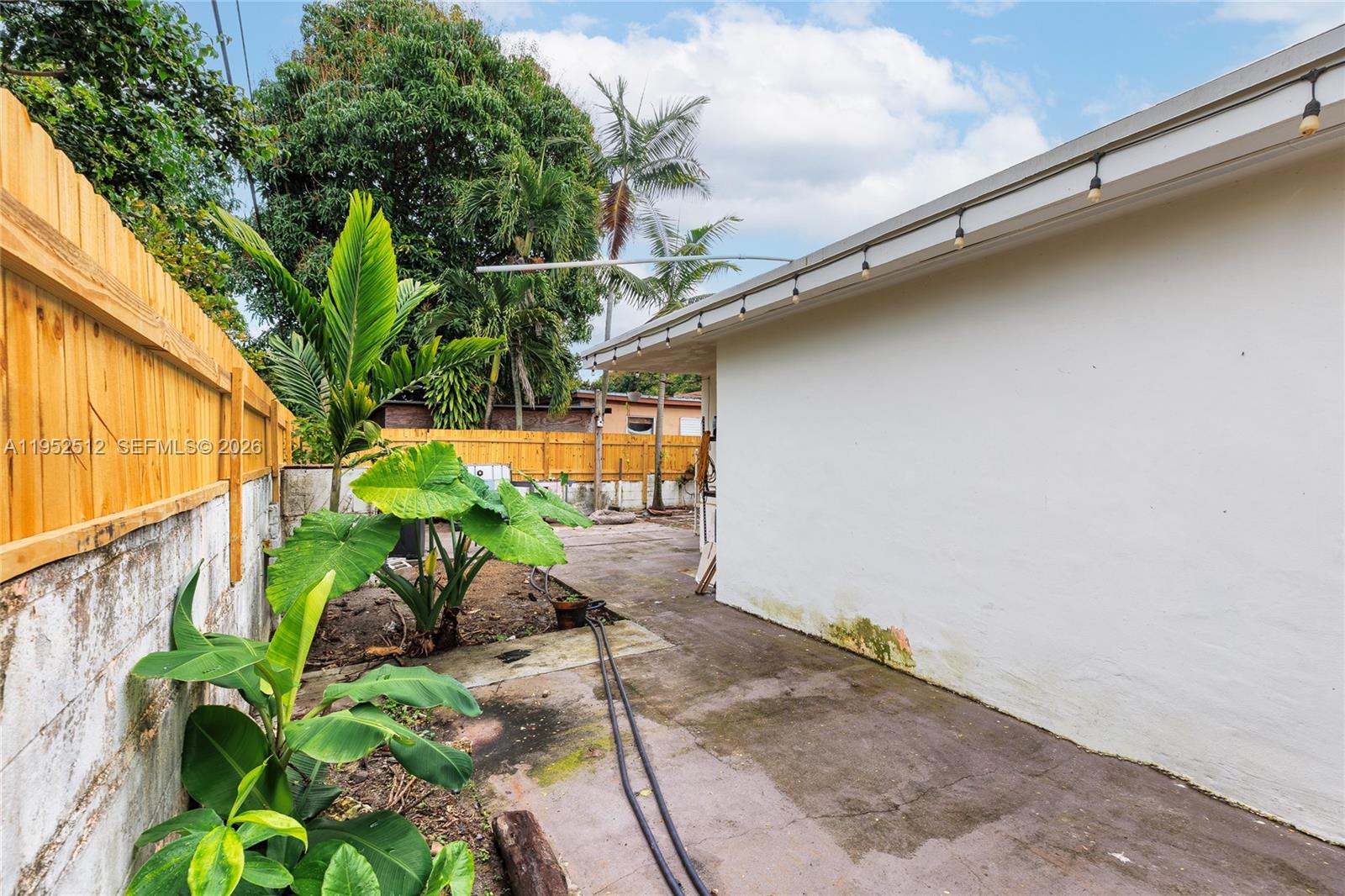 BISCAYNE GARDENS SEC F PT - Residential