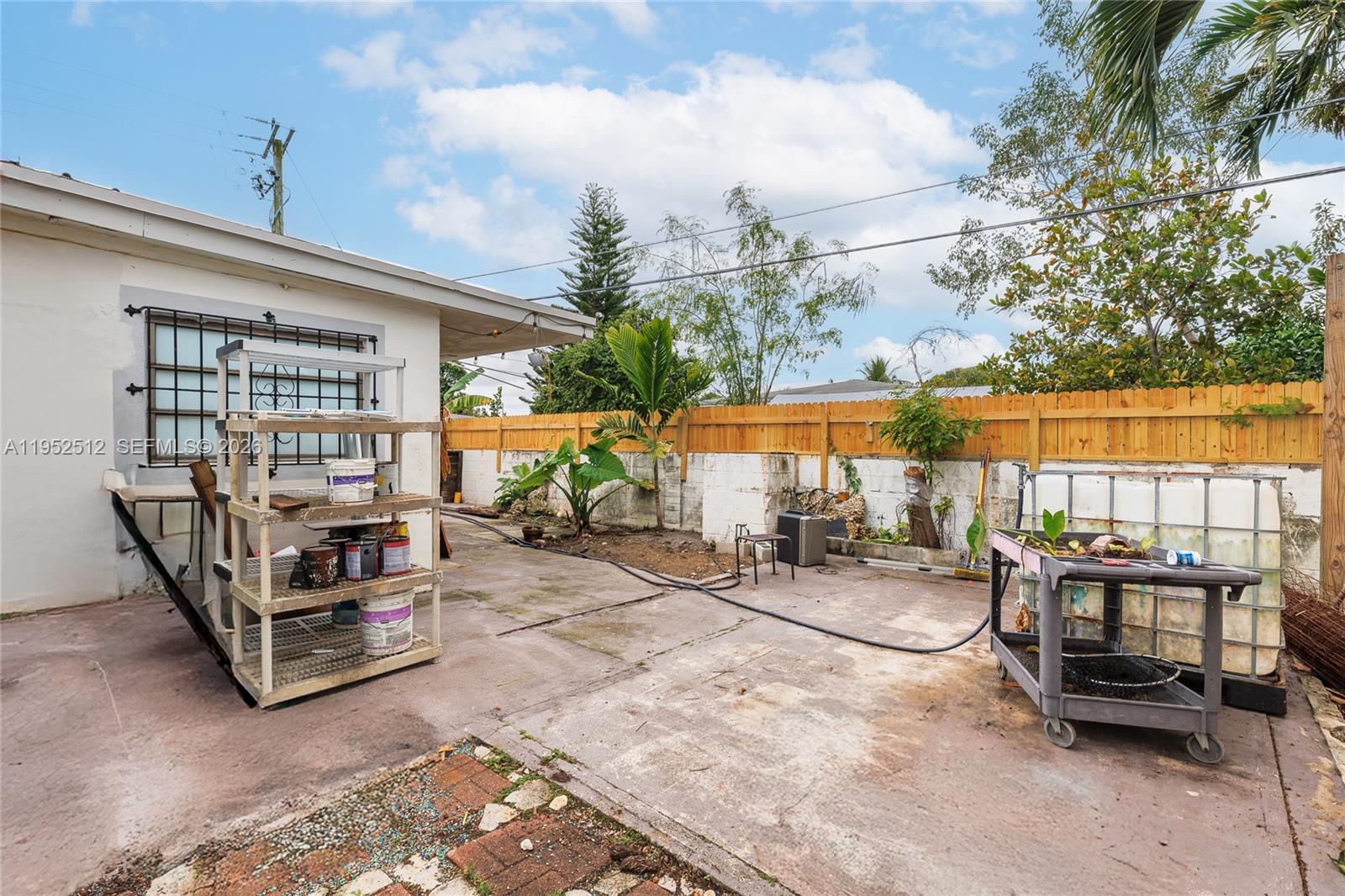 BISCAYNE GARDENS SEC F PT - Residential