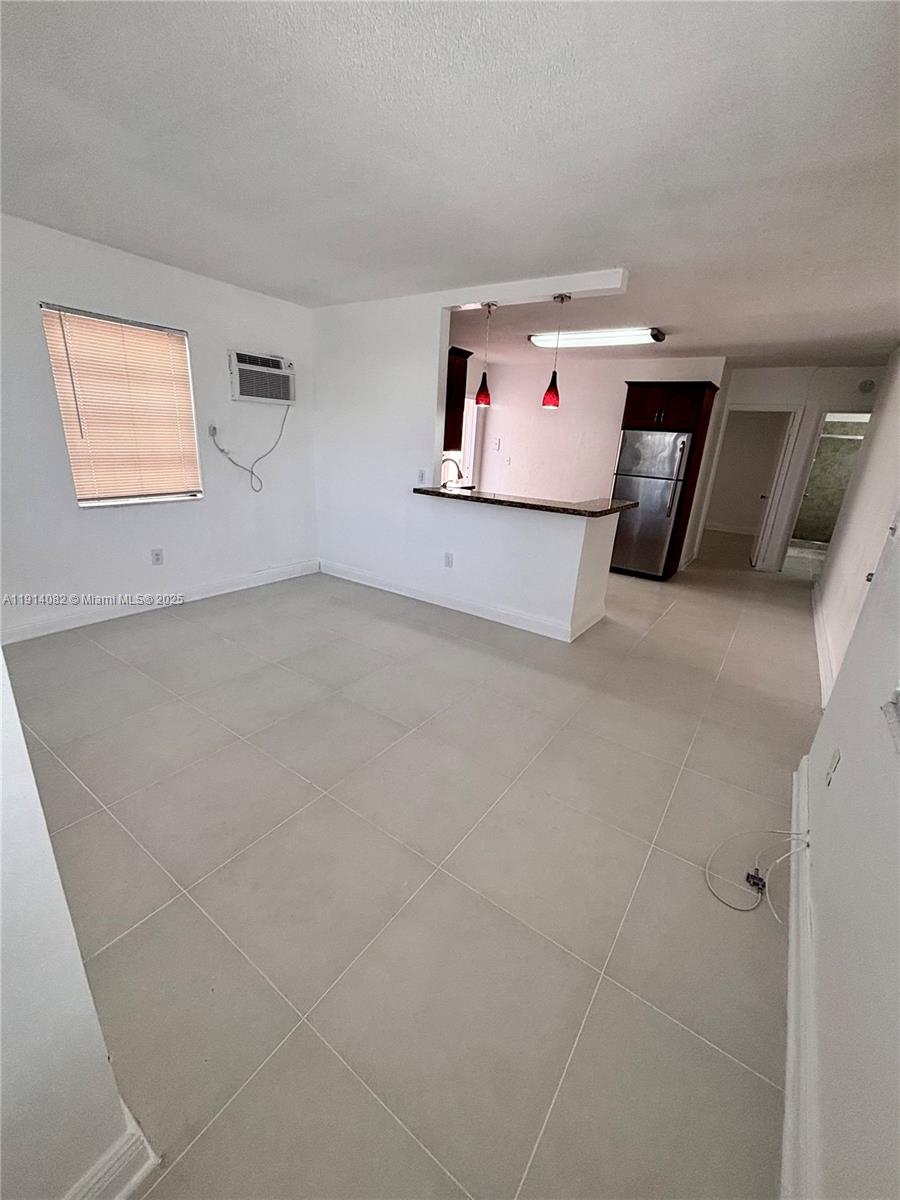 BRYANDALE - Residential Lease