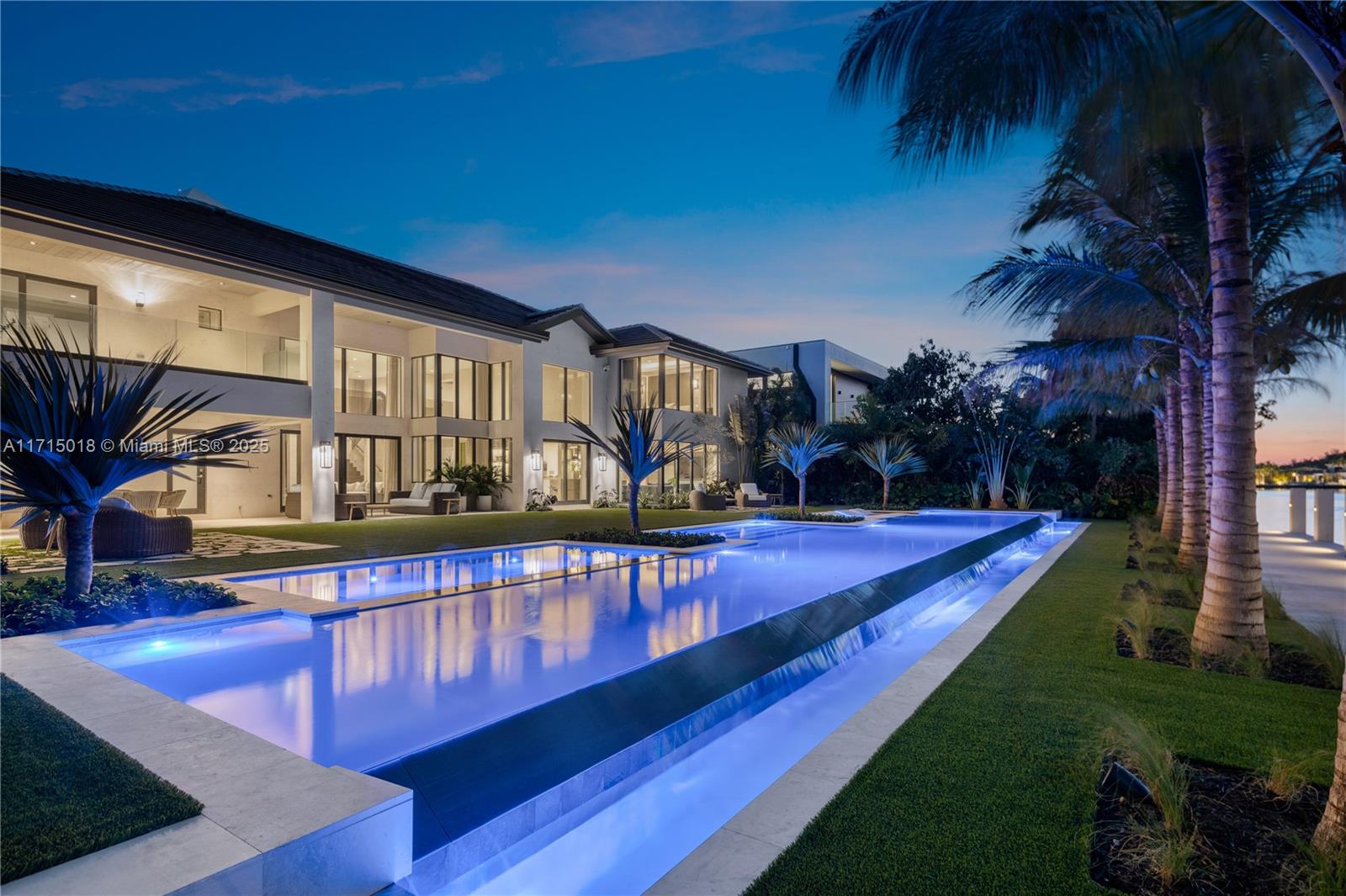 110 Holiday Dr