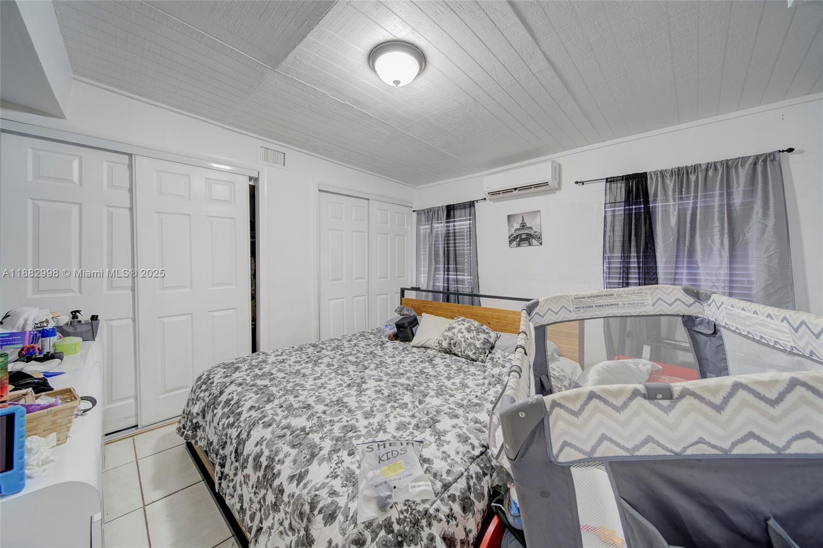 MIAMI GARDENS MANOR SEC 3 - Residential