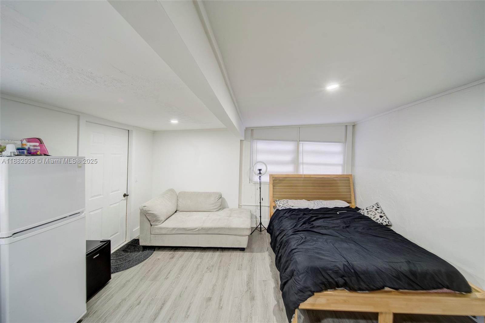 MIAMI GARDENS MANOR SEC 3 - Residential