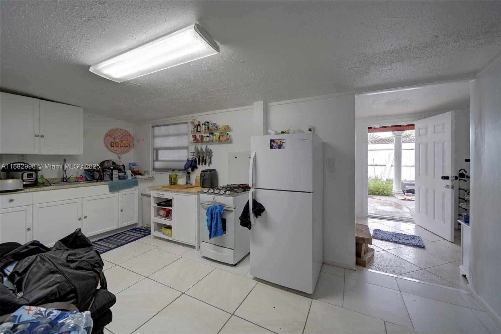 MIAMI GARDENS MANOR SEC 3 - Residential