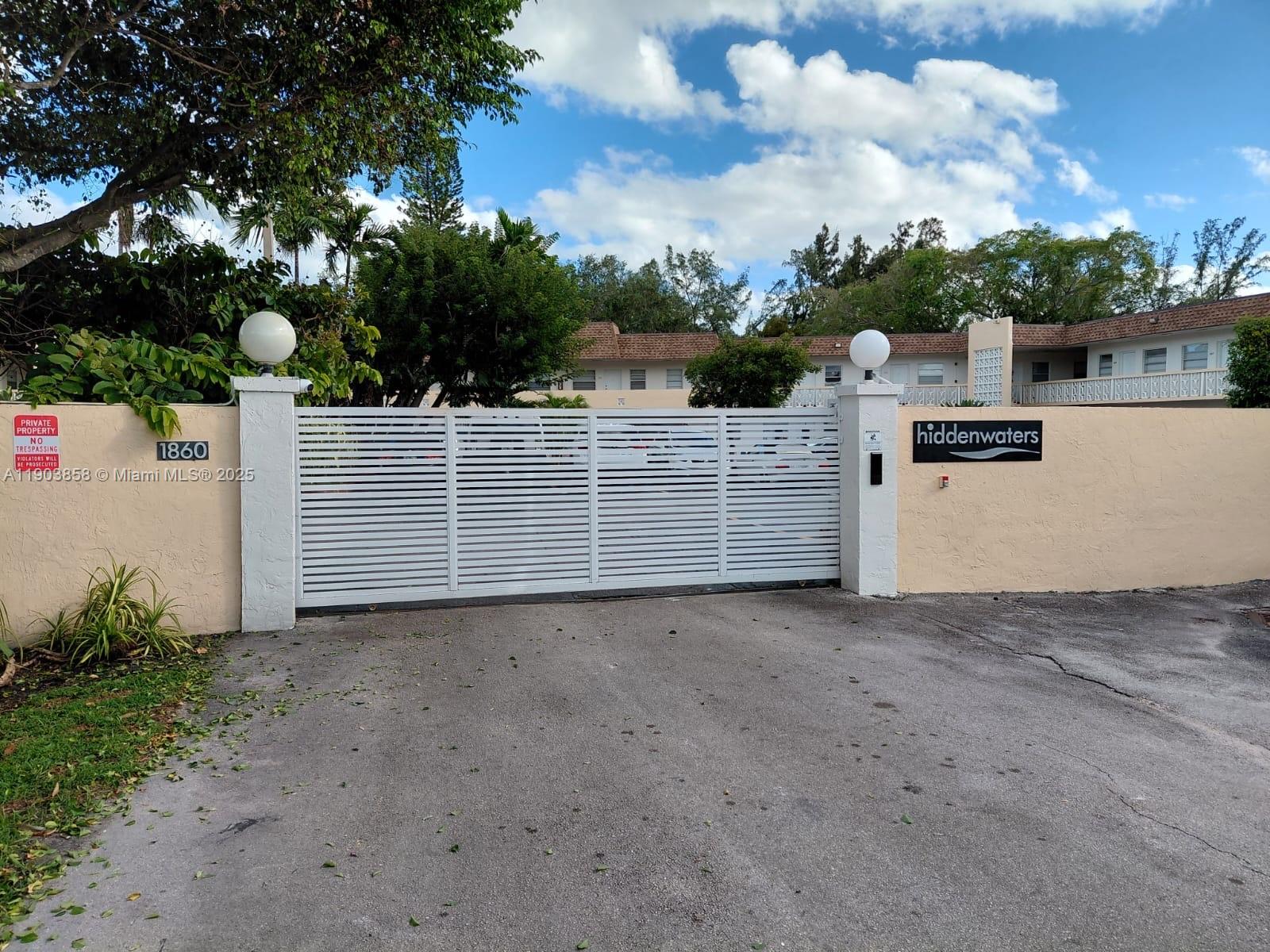 HIDDEN WATERS CONDO - Residential Lease