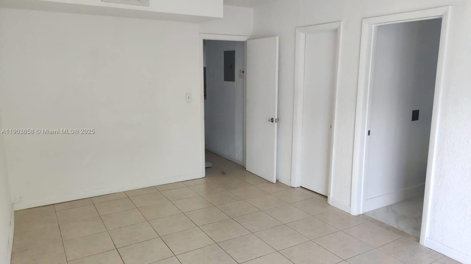 HIDDEN WATERS CONDO - Residential Lease