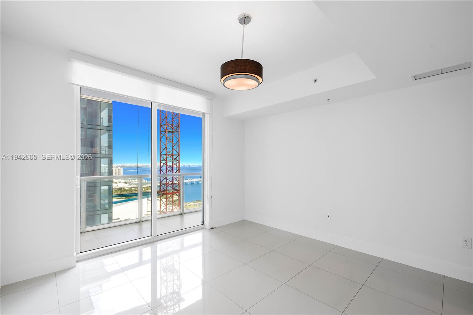 VIZCAYNE NORTH CONDO - Residential Lease