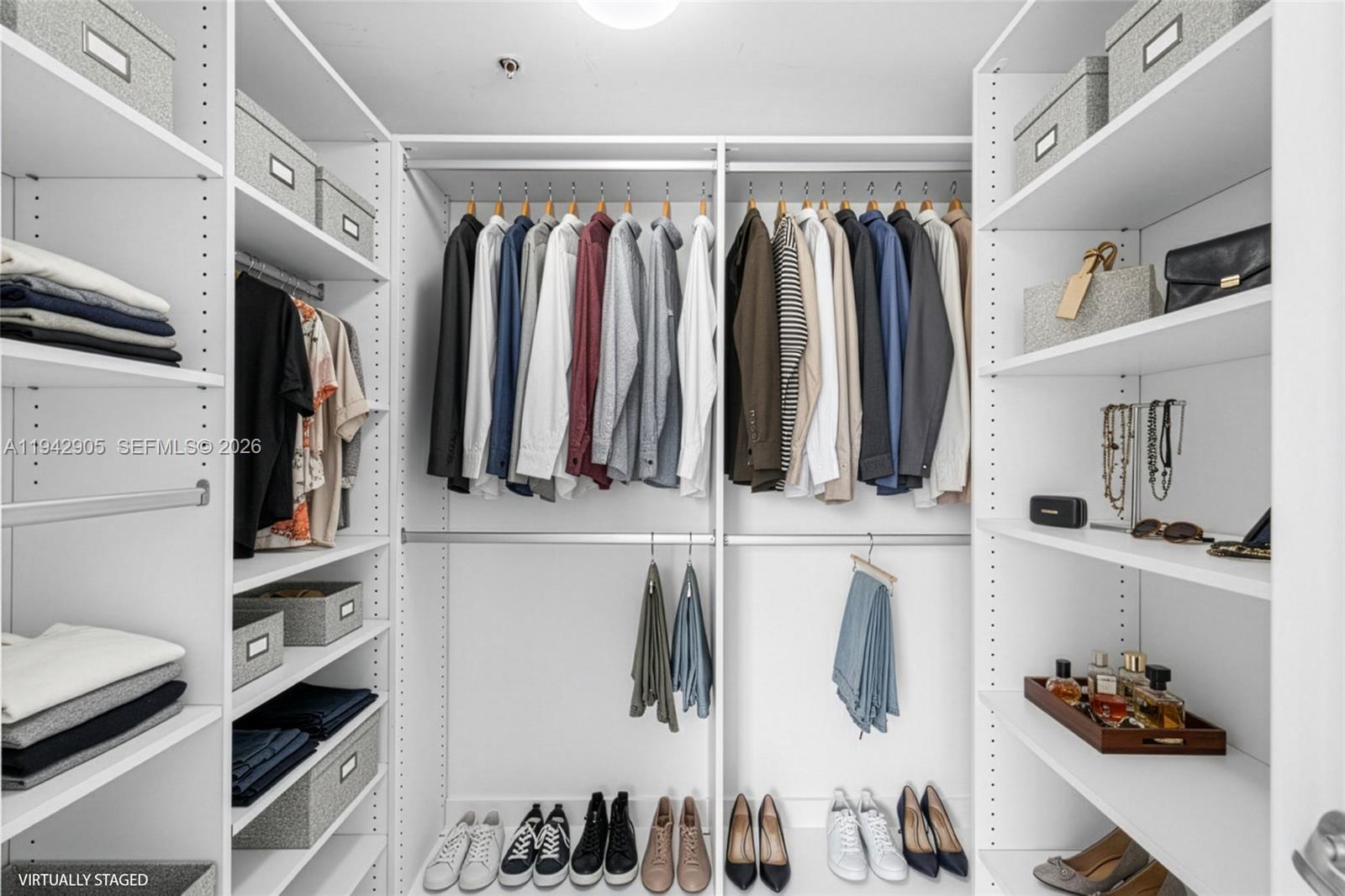 VIZCAYNE NORTH CONDO - Residential Lease