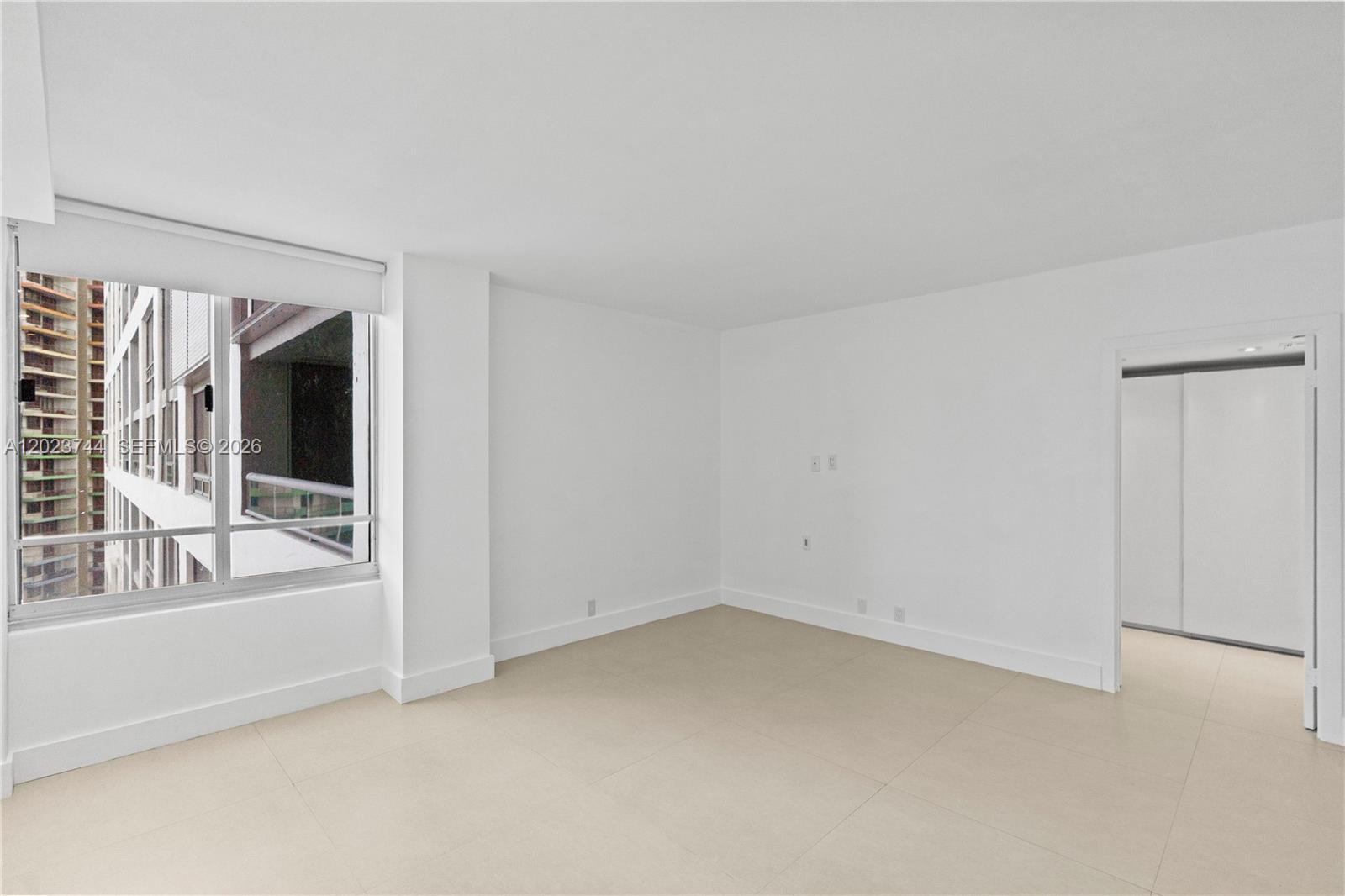 THE PALACE CONDO - Residential