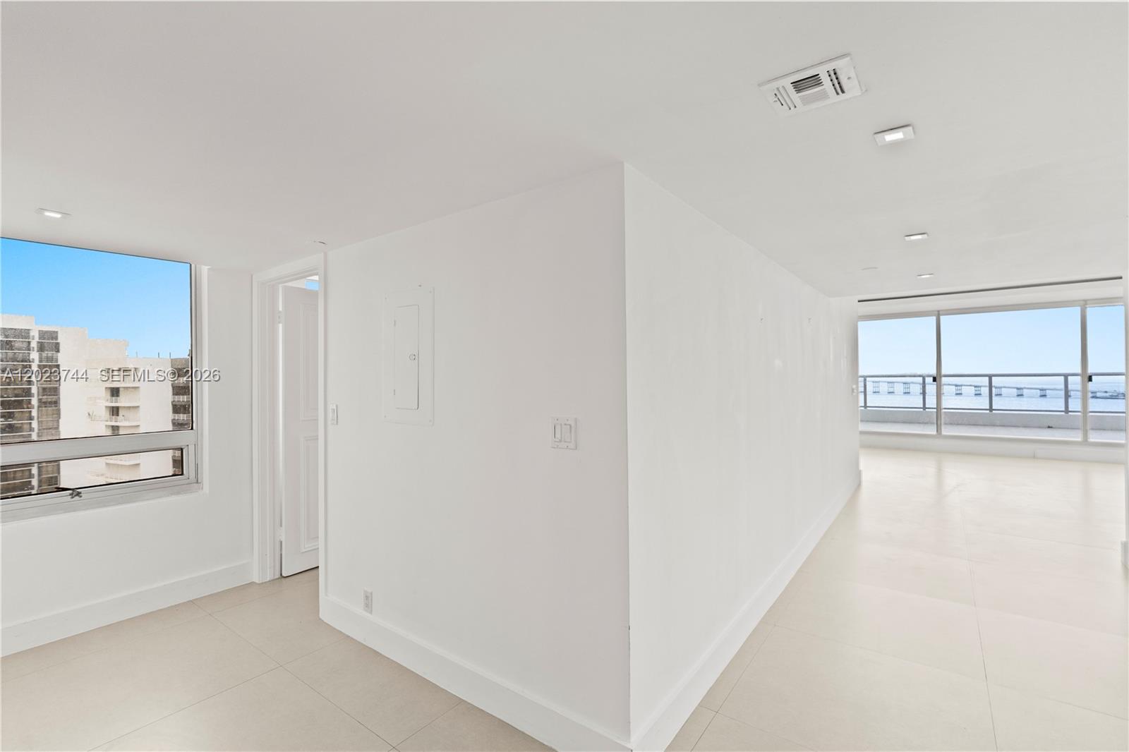 THE PALACE CONDO - Residential