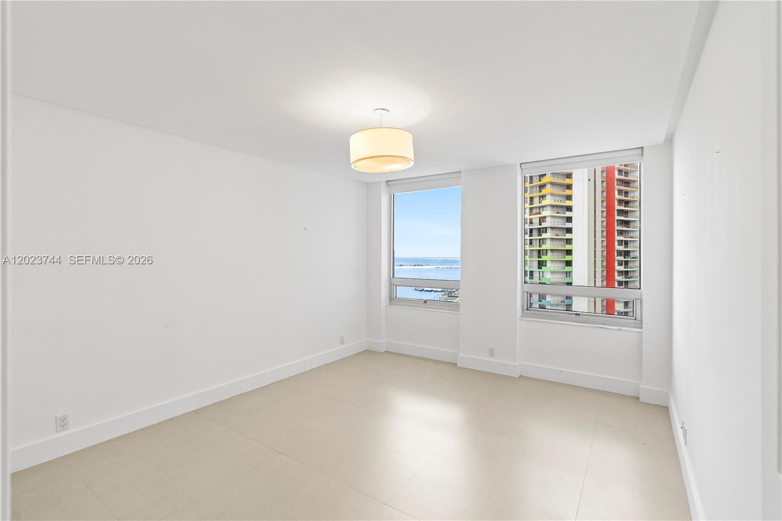 THE PALACE CONDO - Residential