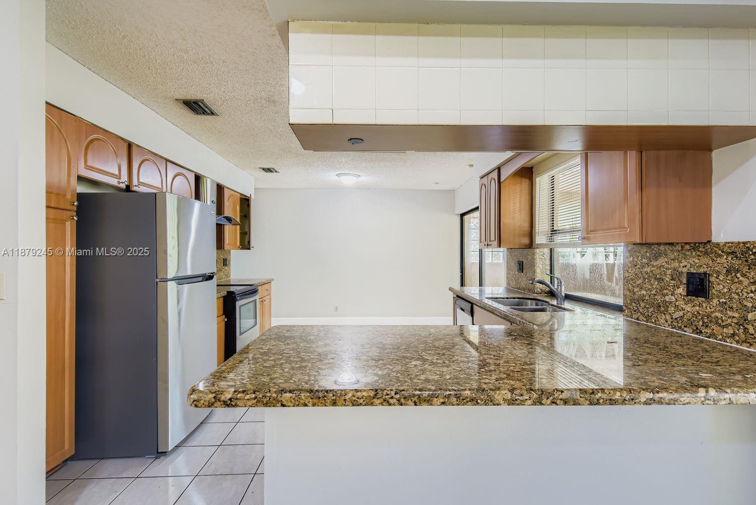 BOULEVARD WOODS NORTH - Residential