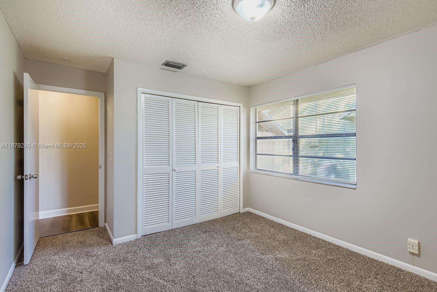 BOULEVARD WOODS NORTH - Residential