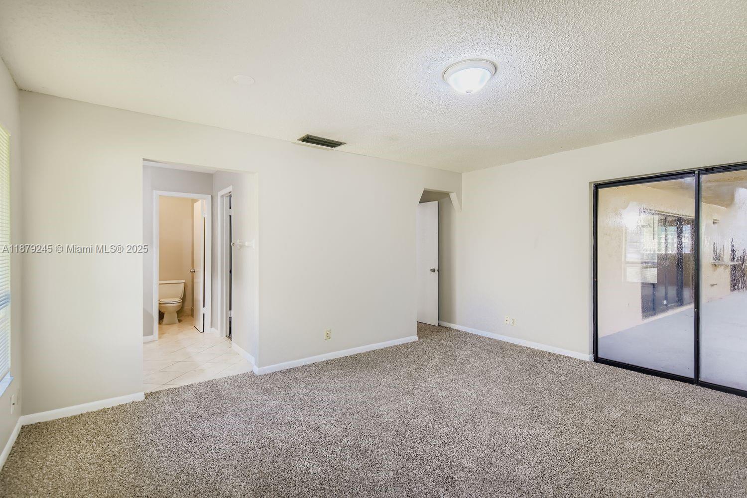 BOULEVARD WOODS NORTH - Residential