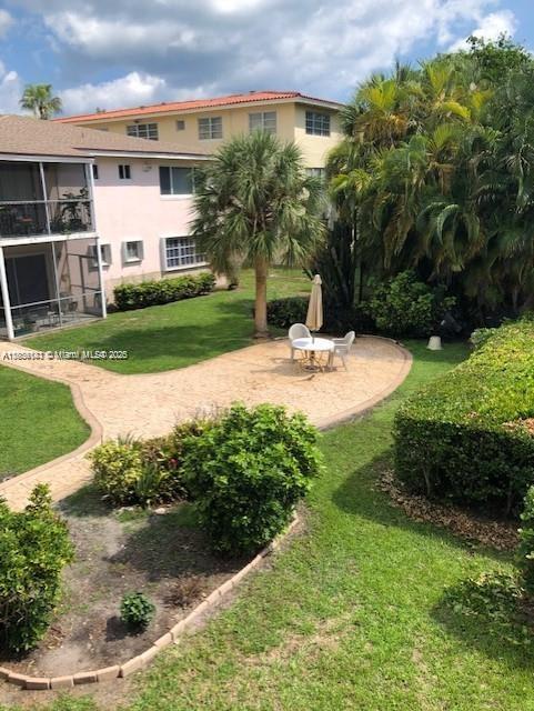 TOWN & COUNTRY APTS CONDO - Residential