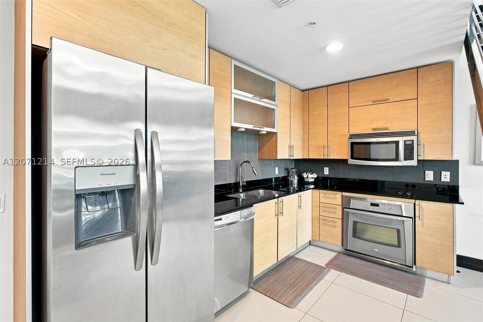 60 SW 13th St 4602