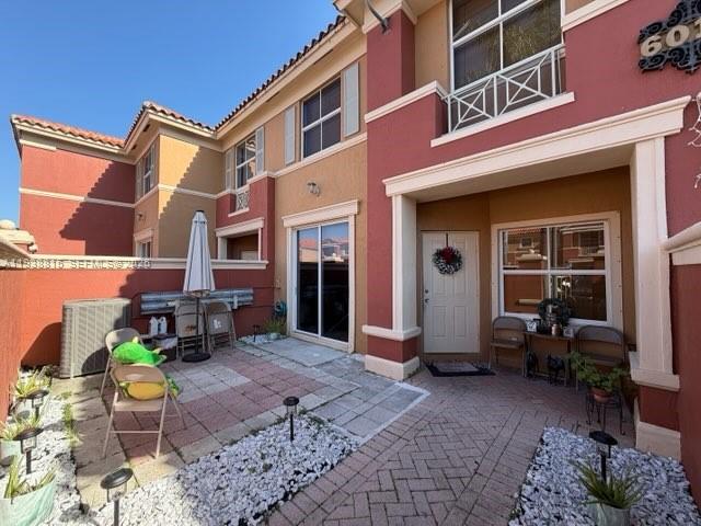 THE GATES AT DORAL ISLES - Residential