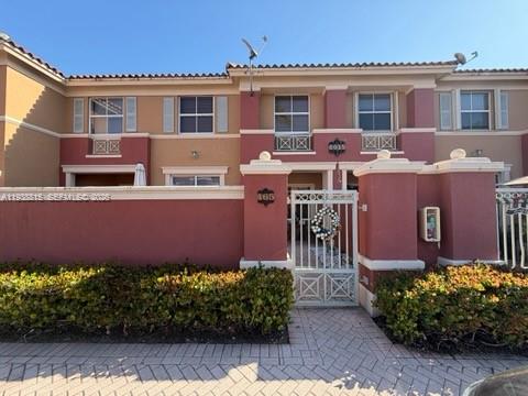 THE GATES AT DORAL ISLES - Residential