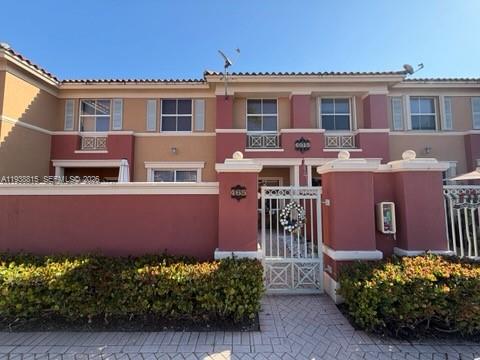 THE GATES AT DORAL ISLES - Residential