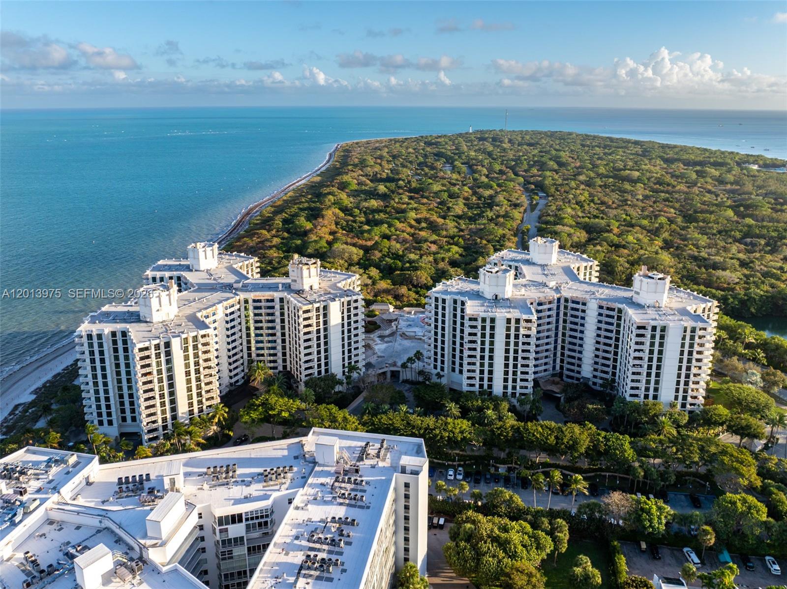 TOWERS OF KEY BISCAYNE CO - Residential