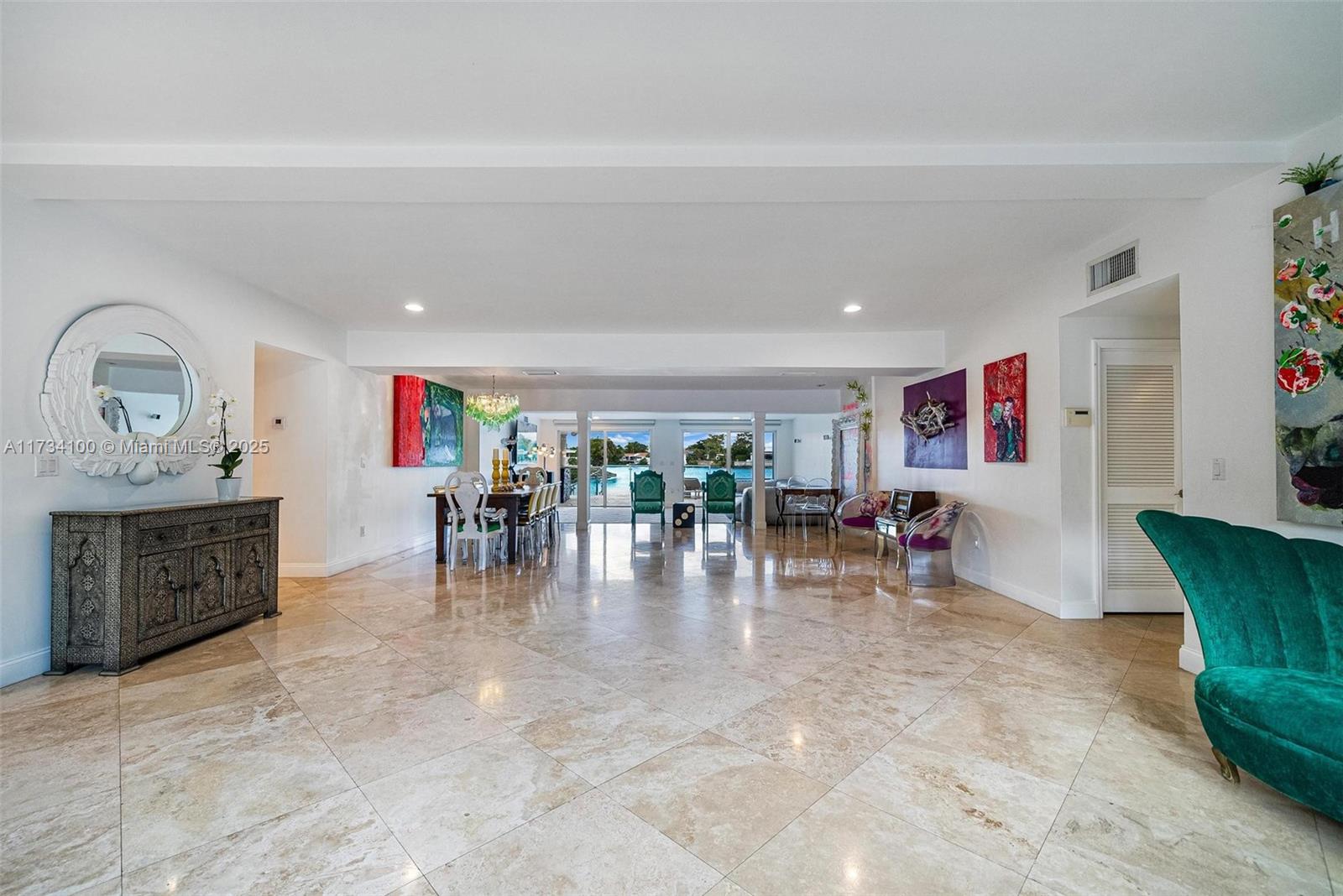 SKY LAKE - Residential