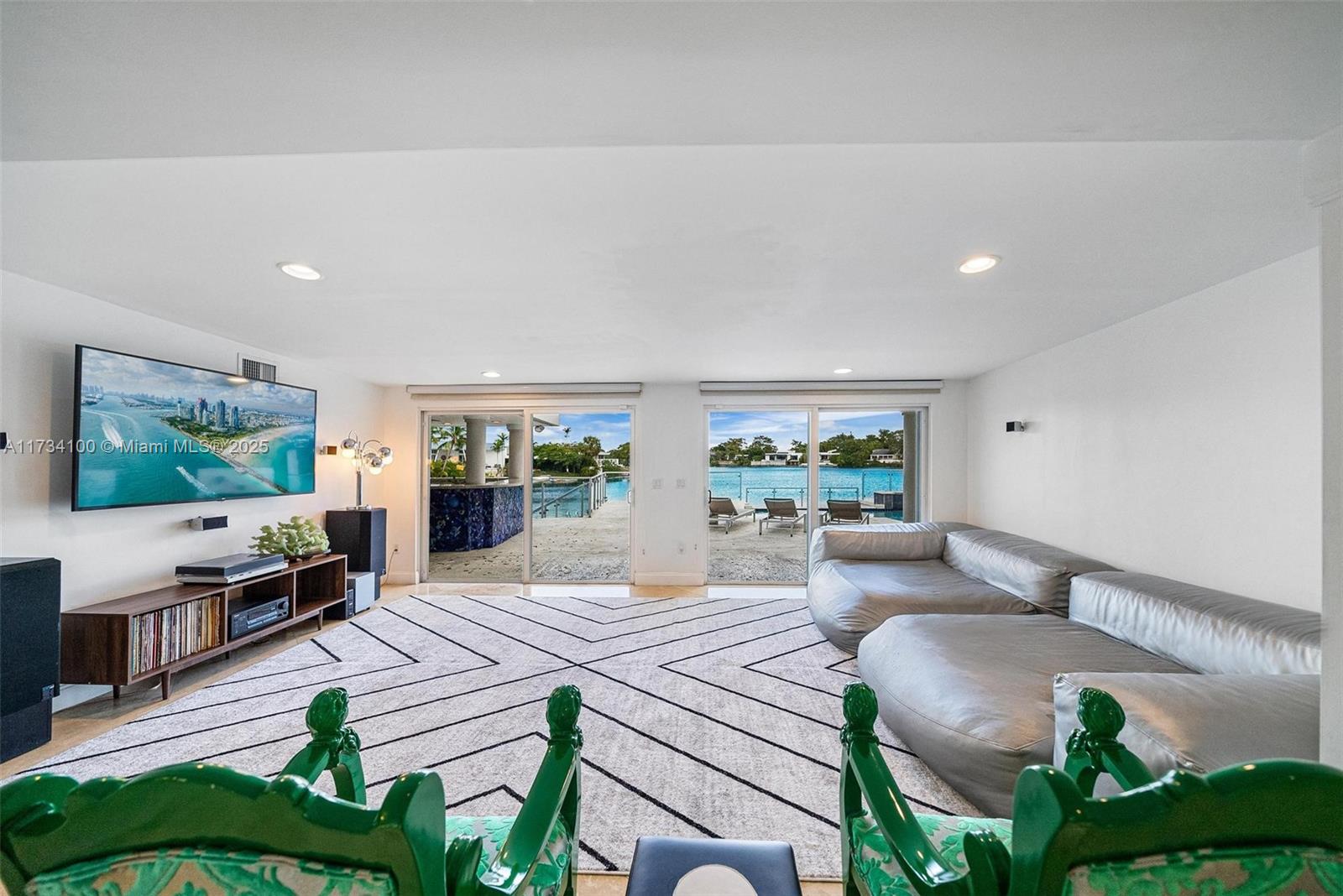 SKY LAKE - Residential