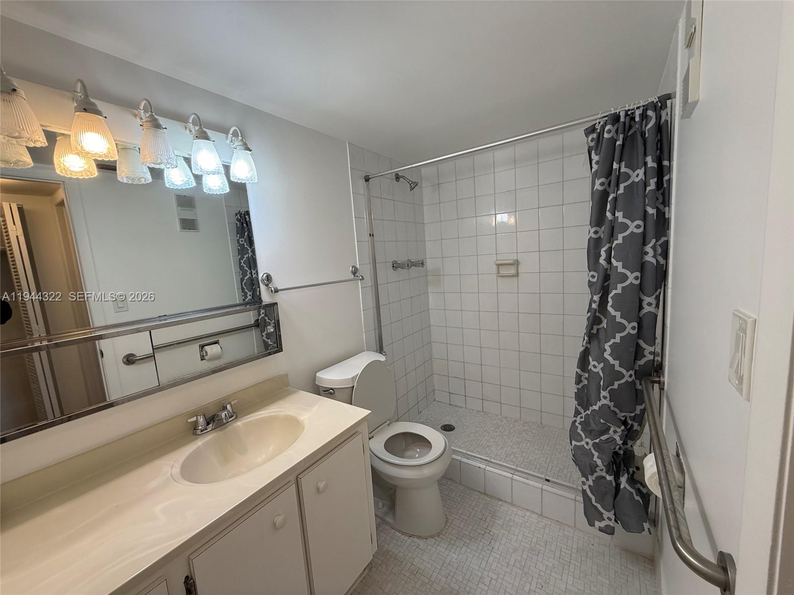 COLONY POINT 2 CONDO - Residential