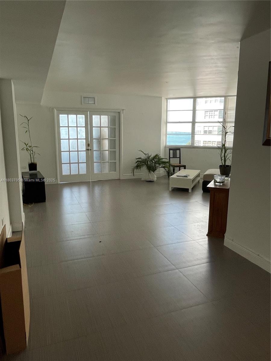 801 Brickell Bay Dr 667