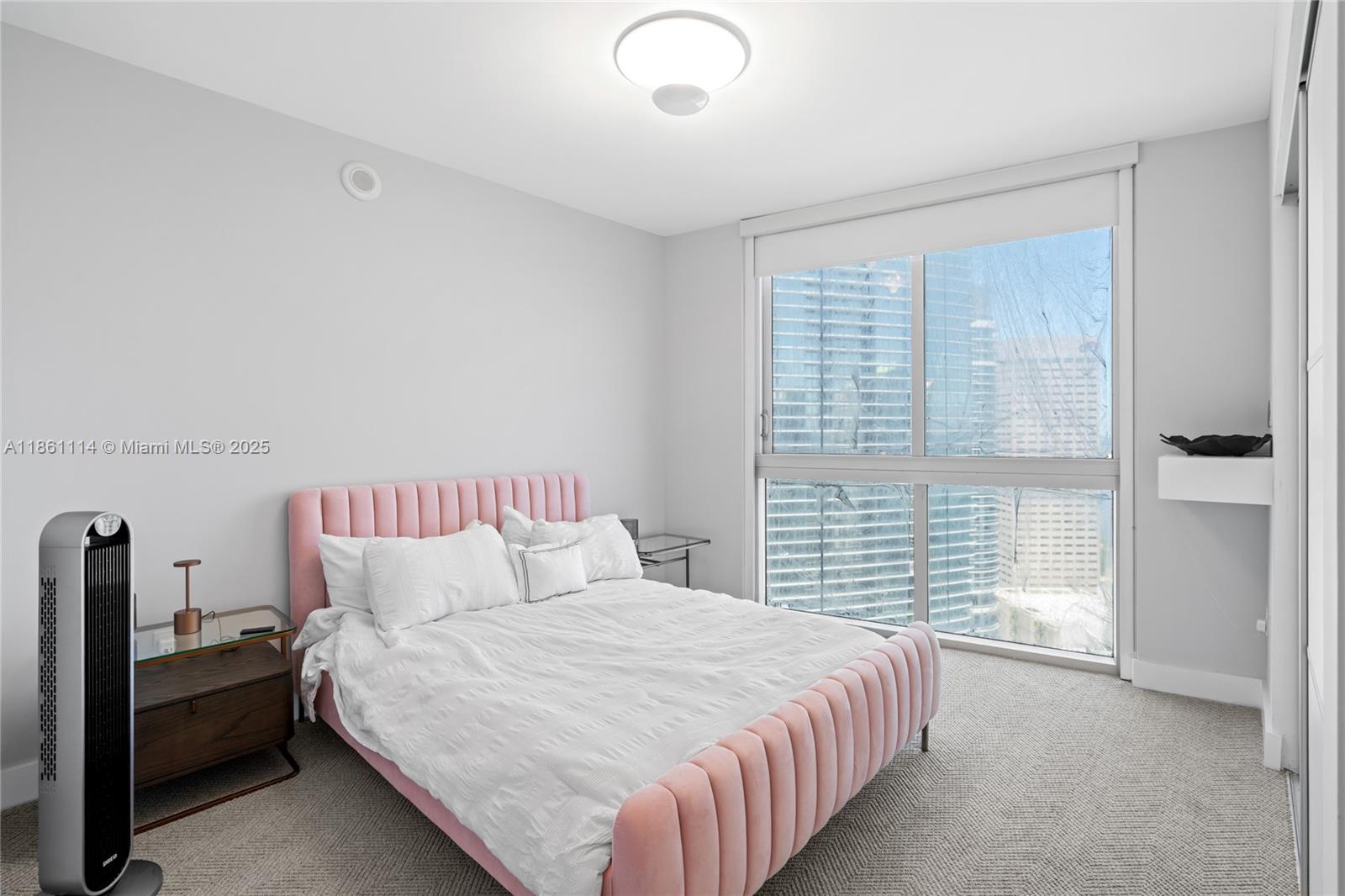 ICONBRICKELL CONDO NO 1 - Residential Lease